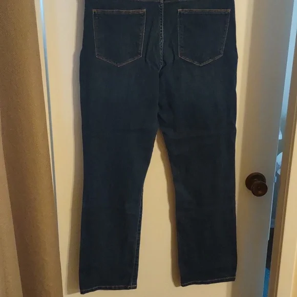 Tommy Hilfiger size 10 womens jeans - Picture 4 of 8